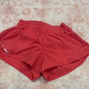 Pink lululemon hottie hots size 0!Small stain on the waistband